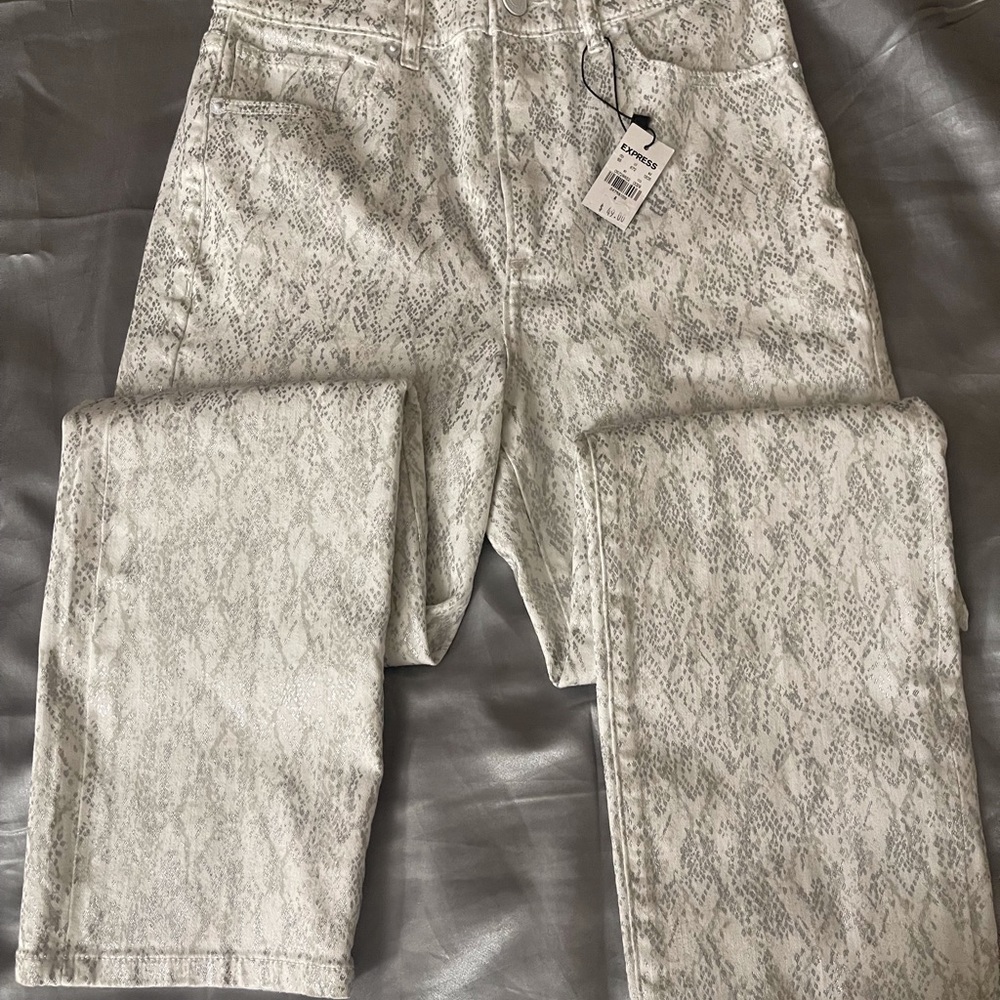 Womens jeans